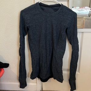 Lululemon top